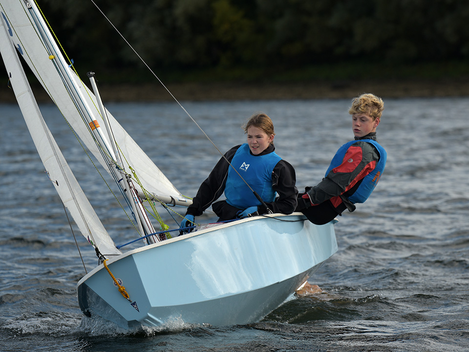 Cadet zeilen herfstkamp